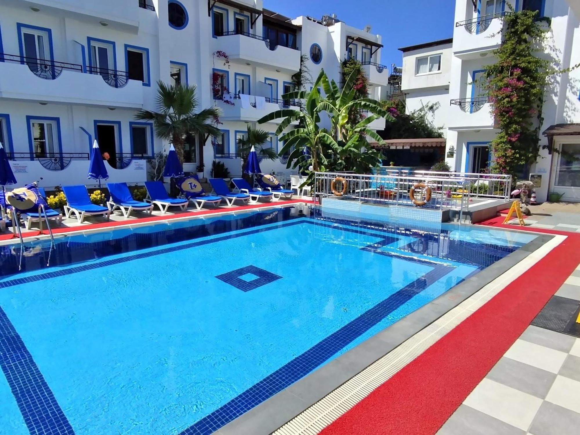 Palmiye Apart Otel *